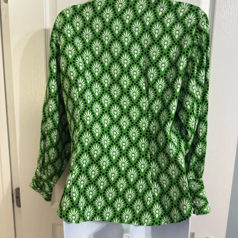 Zara Green Floral Button Down Shirt - Picture 3 of 4